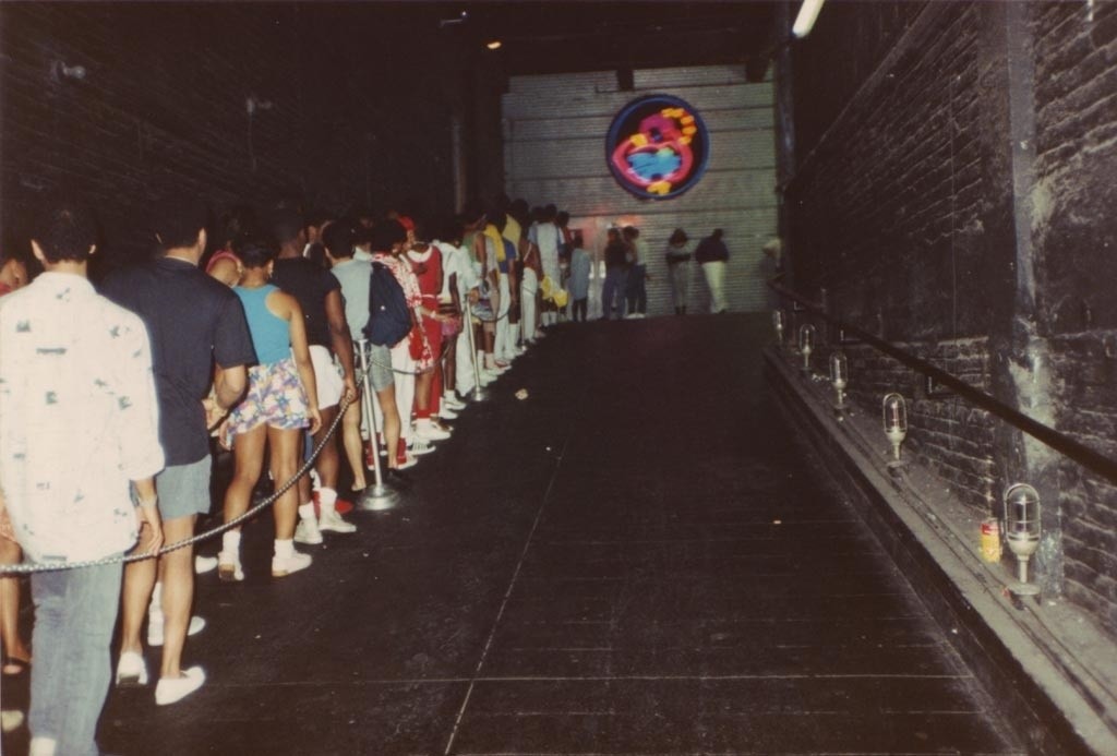 a-night-in-paradise-garage-stories-from-new-yorks-most-legendary-club-1422362676653