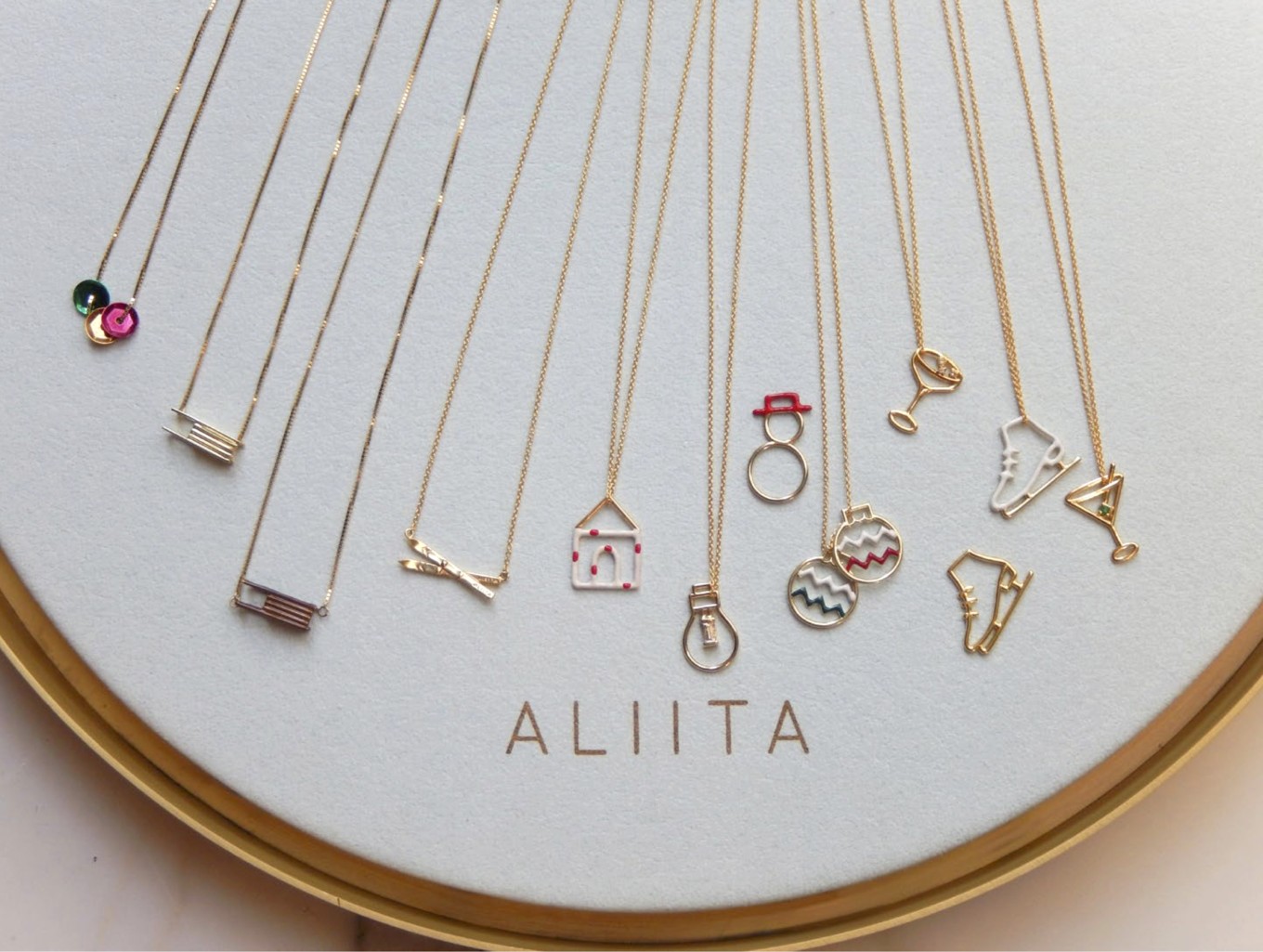 ALIITA_deleite collections Families（ドラッグされました）