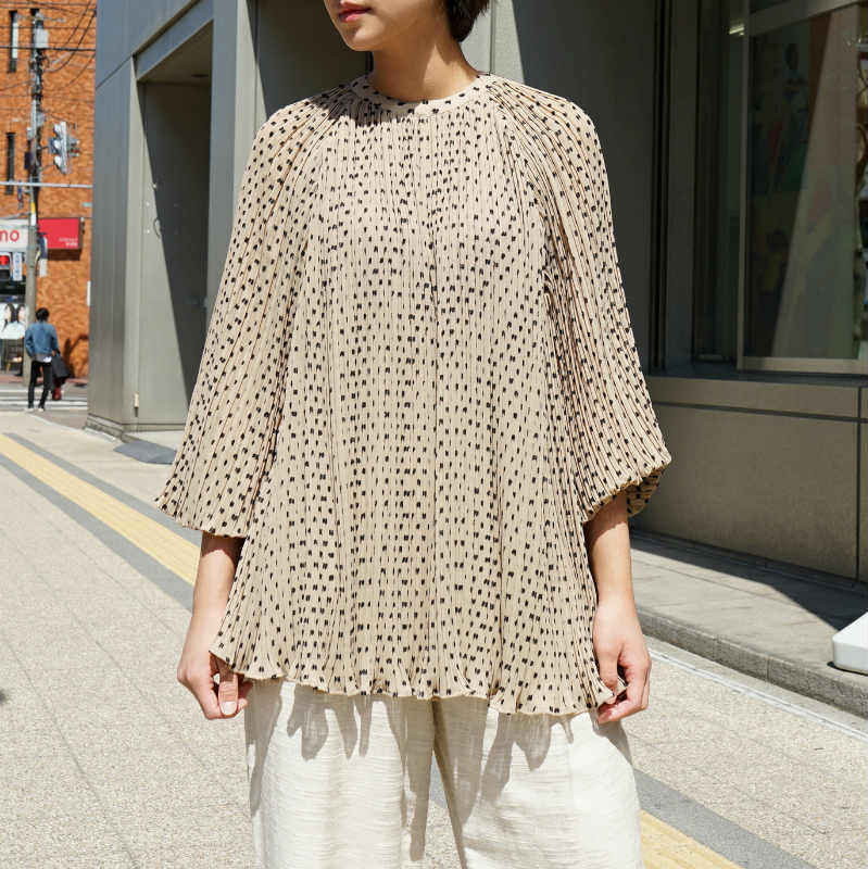 CLANE] DOT JACQUARD SMOCK TOPS – MaW SAPPORO