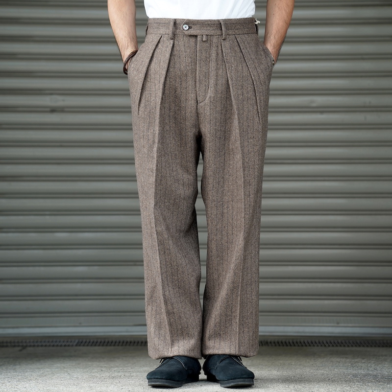 新品未使用】NEAT FLANNEL CHALKSTRIPE BELTLESS - スラックス