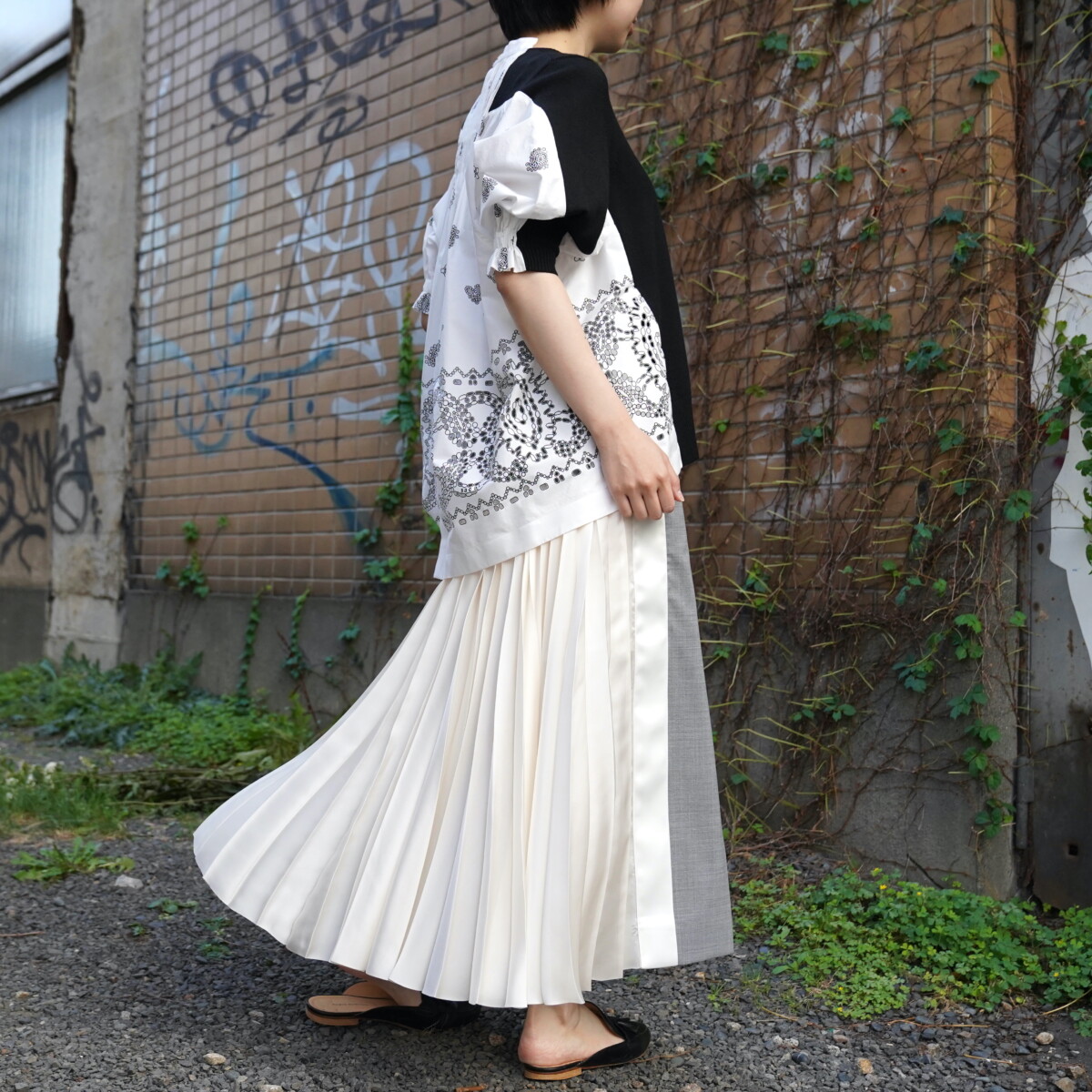 未使用】sacai Suiting x Chiffon Skirt | vrealitybolivia.com